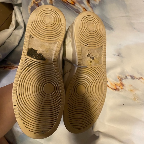 Nike shoes size 9.5 - Picture 7 of 9